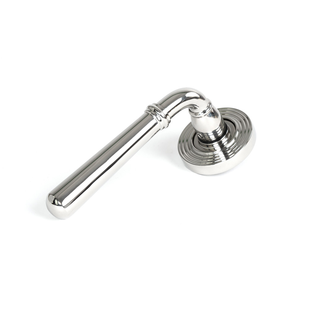 From the Anvil Marine 316 Stainless Steel Newbury Lever on Rose Set (Beehive) - Polished